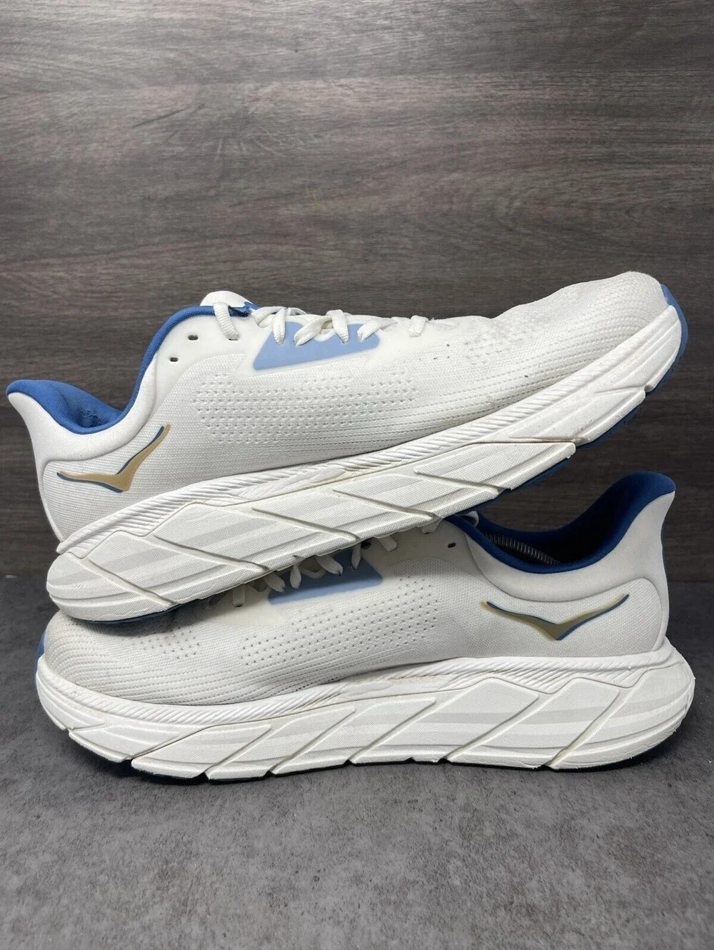 HOKA Arahi 7 Mens Size 12 White Virtual Blue Stability Running Walking Shoes